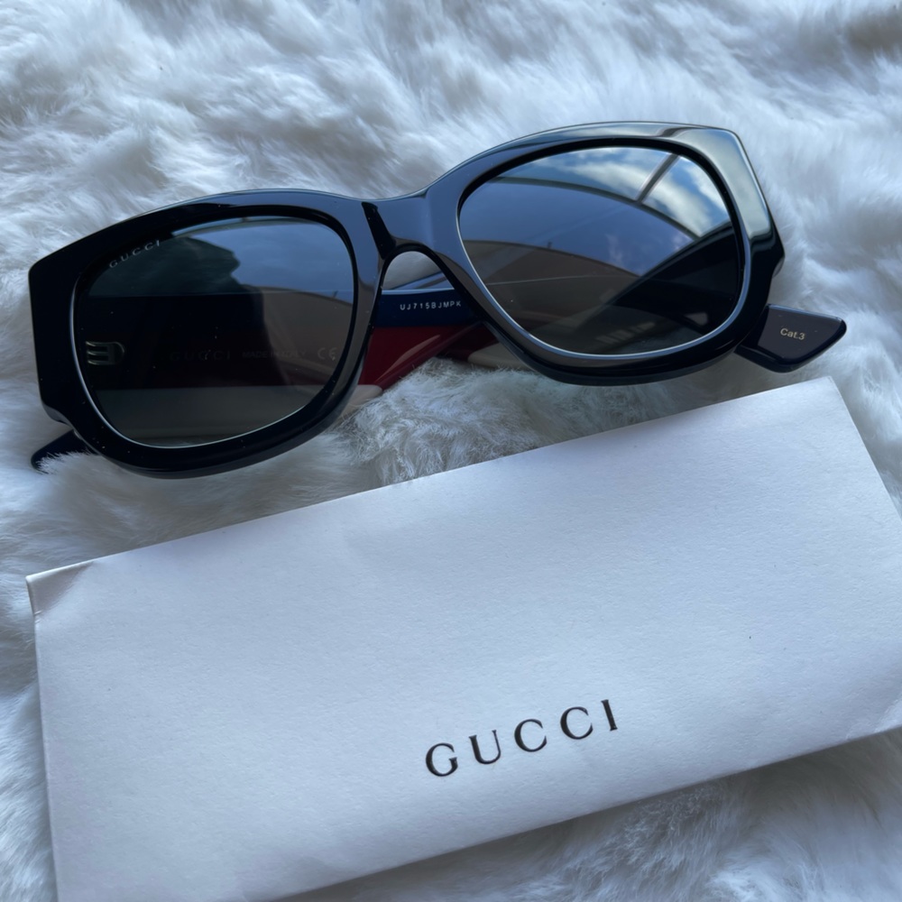 Gucci sunglasses (red,white,blue)
